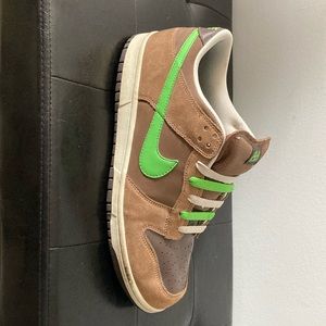Nike 6.0 Dunk Low Medium Brown/Green Spark